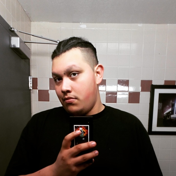 Meet your Posher, Rogelio - Picture 1 of 1